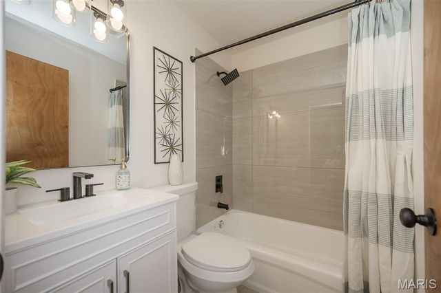 1829 Main Drive, High Ridge, MO 63049