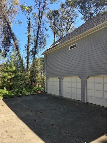 3860 Brookview Point, Decatur, GA 30034