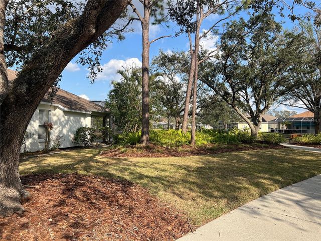 6227 YELLOWTOP DRIVE, Lakewood Ranch, FL 34202