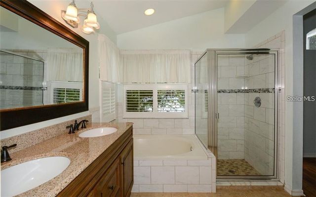 6227 YELLOWTOP DRIVE, Lakewood Ranch, FL 34202