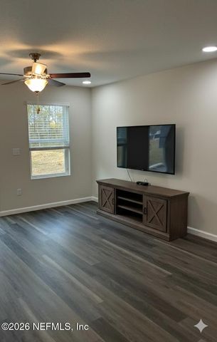 2783 LARSEN Road, Jacksonville, FL 32207