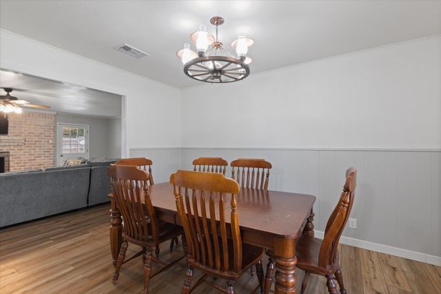 409 Reel Rd, Longview, TX 75604
