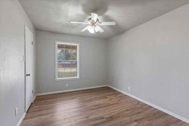 409 Reel Rd, Longview, TX 75604