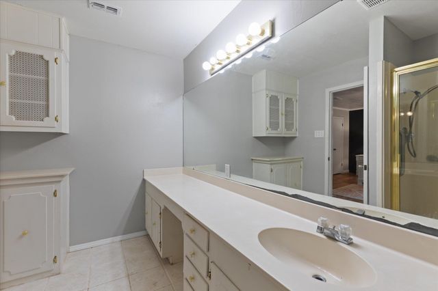 409 Reel Rd, Longview, TX 75604