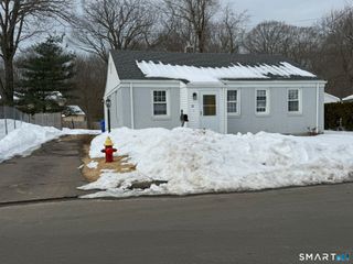 22 Higbie Drive, East Hartford, CT 06108