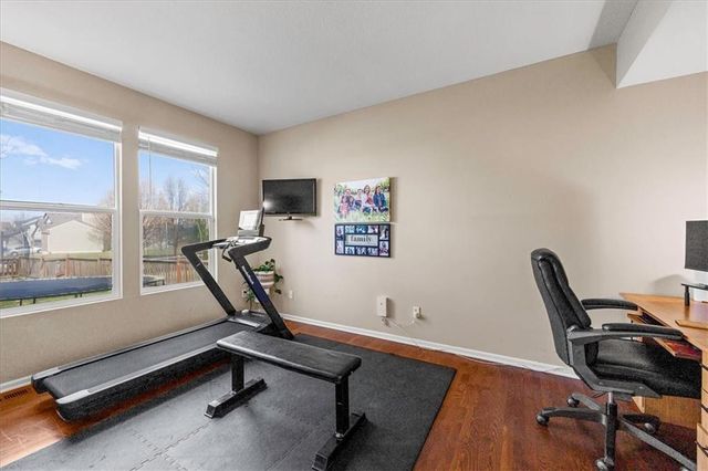 9318 Kenton Street, Lenexa, KS 66227