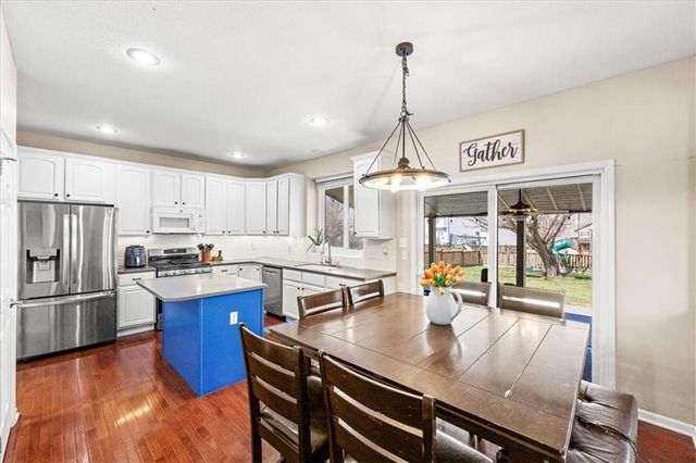 9318 Kenton Street, Lenexa, KS 66227