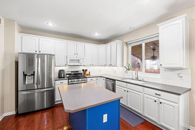 9318 Kenton Street, Lenexa, KS 66227