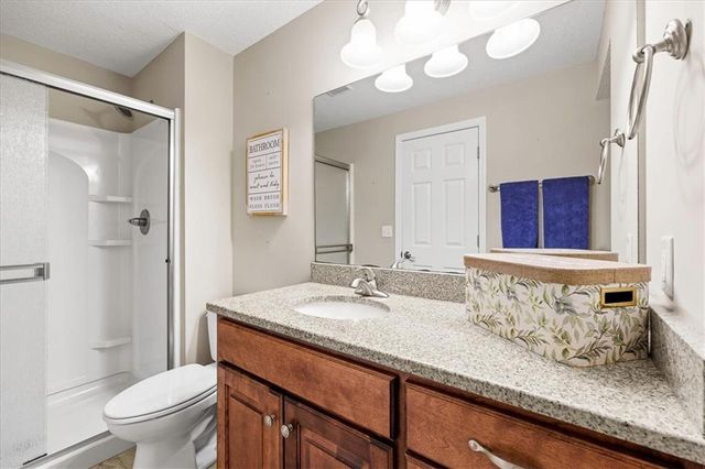 9318 Kenton Street, Lenexa, KS 66227