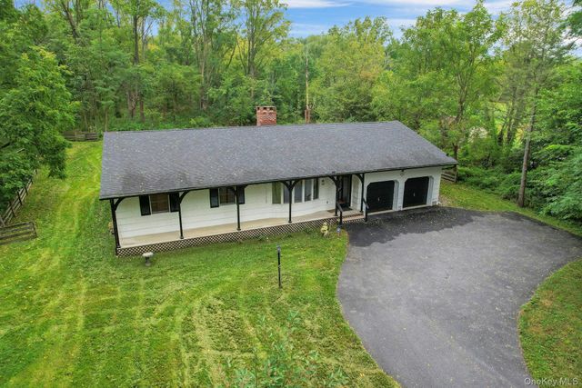 30 Pumpkin Hill Road, Warwick, NY 10990