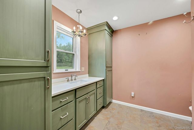 30 Pumpkin Hill Road, Warwick, NY 10990