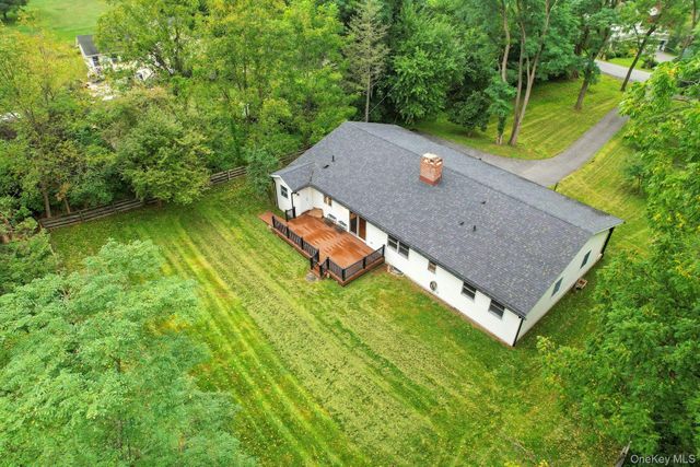 30 Pumpkin Hill Road, Warwick, NY 10990