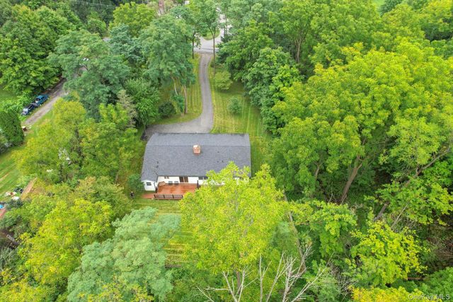 30 Pumpkin Hill Road, Warwick, NY 10990