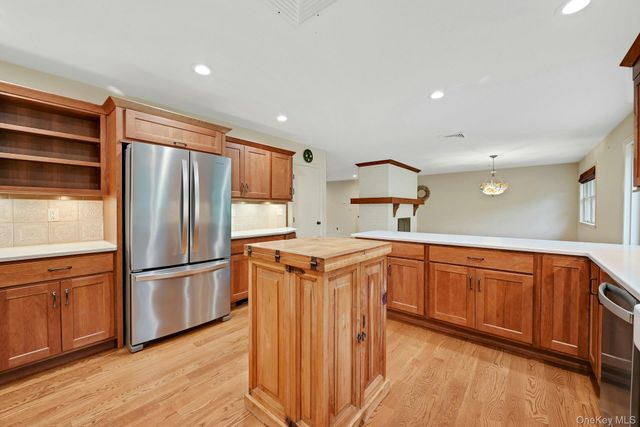 30 Pumpkin Hill Road, Warwick, NY 10990