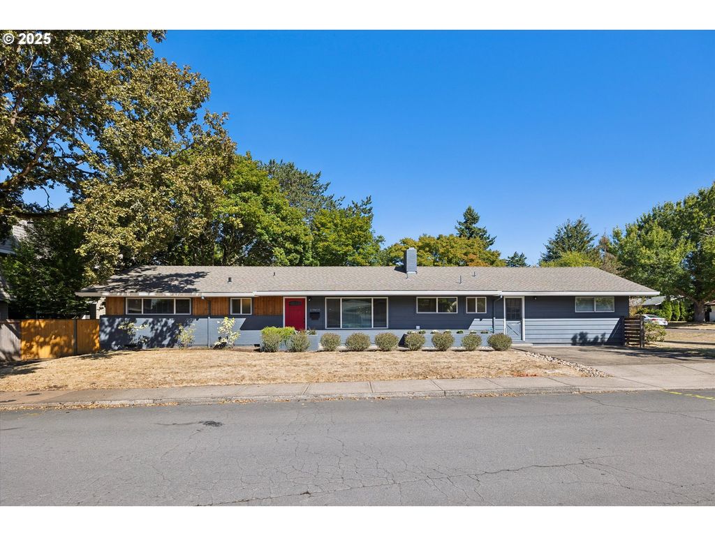 13955 Sw BURLWOOD St, Beaverton, OR 97005