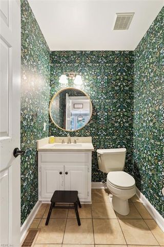 38 Berkshire RD, Williamsburg, VA 23188