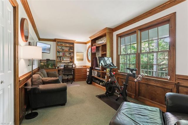 38 Berkshire RD, Williamsburg, VA 23188