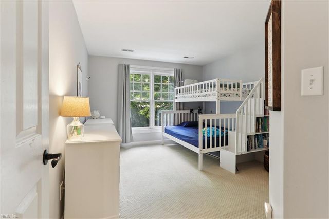 38 Berkshire RD, Williamsburg, VA 23188