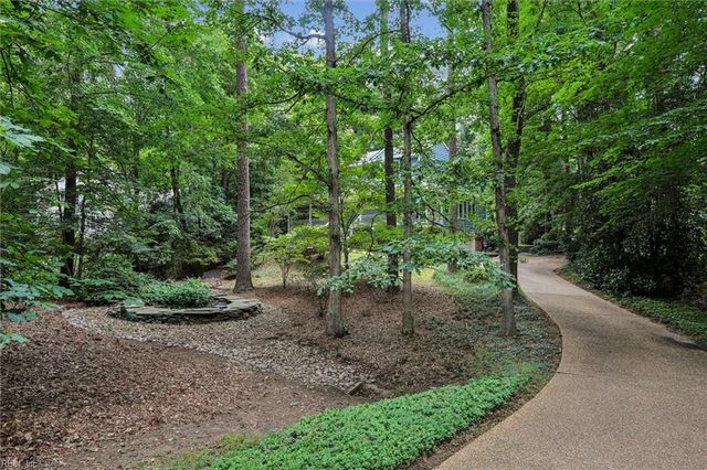 38 Berkshire RD, Williamsburg, VA 23188