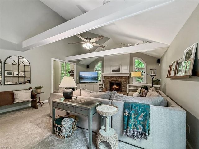 38 Berkshire RD, Williamsburg, VA 23188