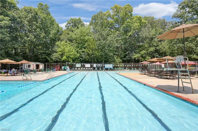 38 Berkshire RD, Williamsburg, VA 23188