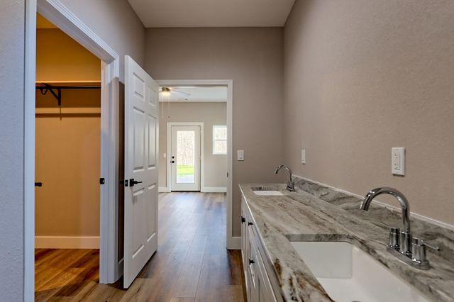 472 Hogsed Drive, Hayesville, NC 28904