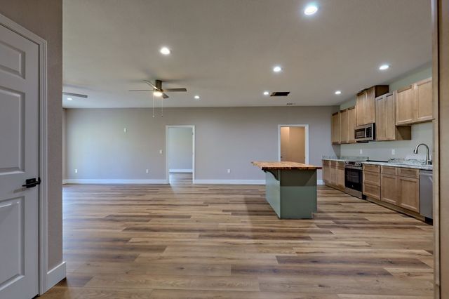 472 Hogsed Drive, Hayesville, NC 28904