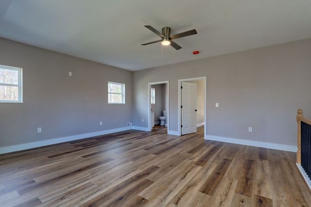 472 Hogsed Drive, Hayesville, NC 28904