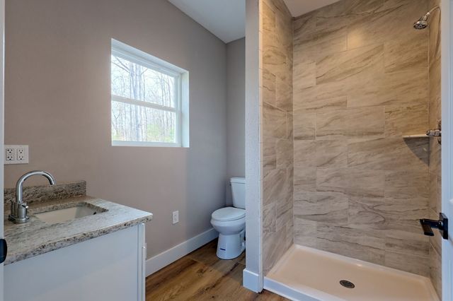 472 Hogsed Drive, Hayesville, NC 28904