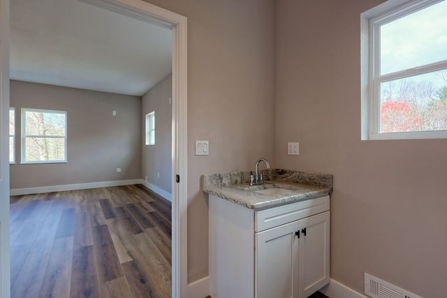 472 Hogsed Drive, Hayesville, NC 28904