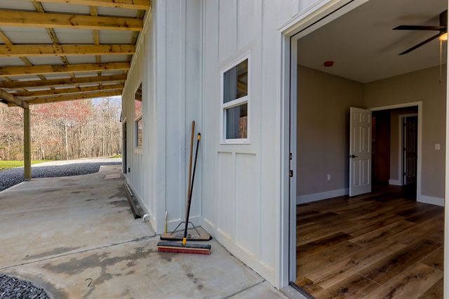 472 Hogsed Drive, Hayesville, NC 28904