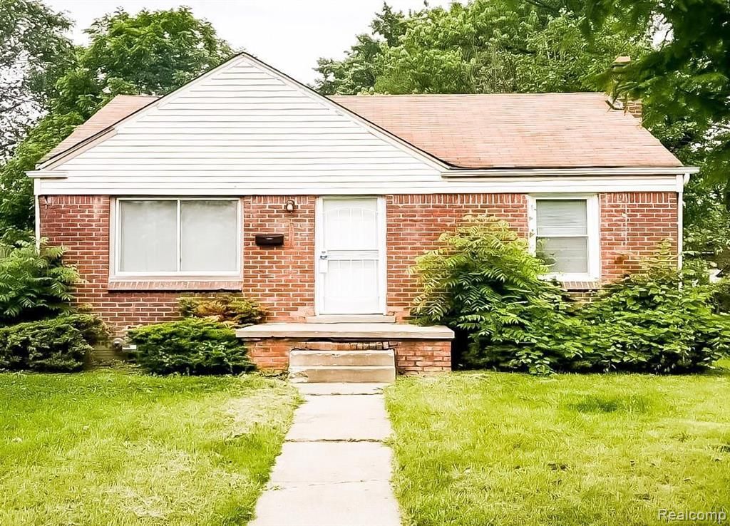 16763 Stahelin Avenue, Detroit, MI 48219