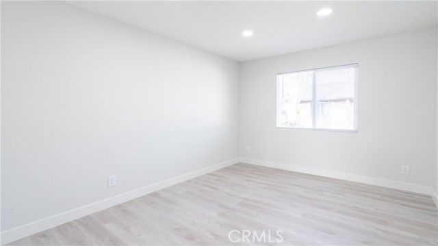 12302 Runnymede Street 4, North Hollywood (los Angeles), CA 91605