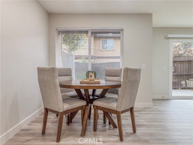 12302 Runnymede Street 4, North Hollywood (los Angeles), CA 91605