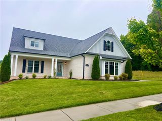1076 Wood Duck Lane, Winston-salem, NC 27106