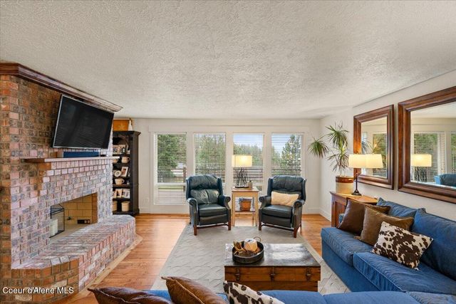 11346 N TUDOR DR, Hayden, ID 83835