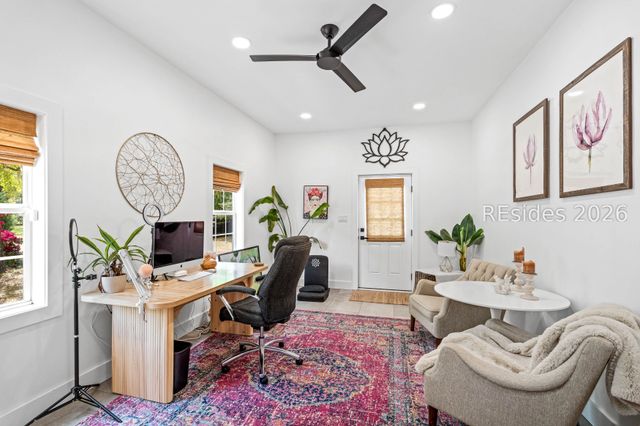 1638 Hampton Dr, Beaufort, SC 29906