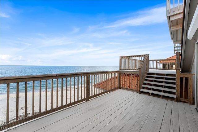 406 Gulf Bend DR, Captiva, FL 33924