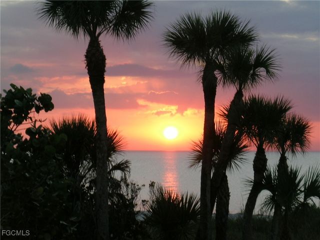 406 Gulf Bend DR, Captiva, FL 33924