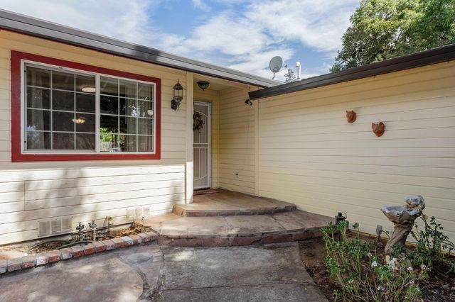 2101 Red Brook Way, Rancho Cordova, CA 95670