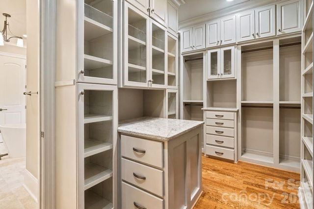 733 Fawns Glen Place, Clover, SC 29710