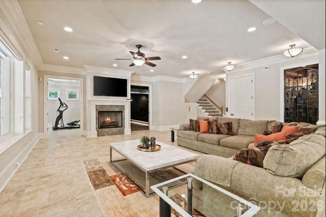 733 Fawns Glen Place, Clover, SC 29710