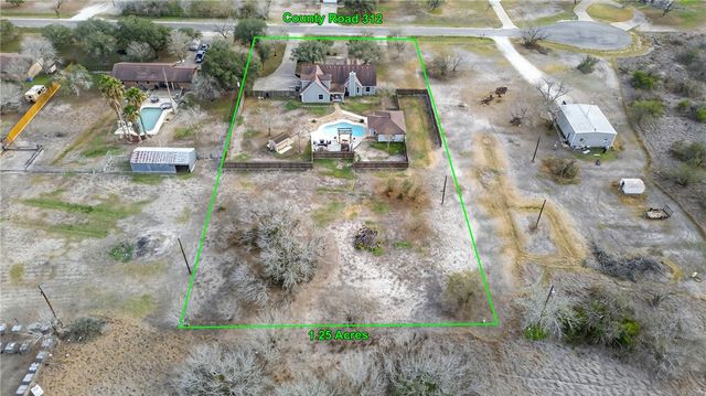 157 County Road 312, Orange Grove, TX 78372