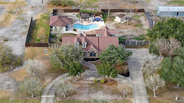 157 County Road 312, Orange Grove, TX 78372