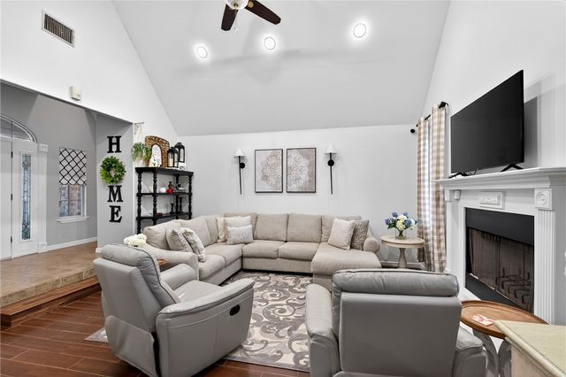 157 County Road 312, Orange Grove, TX 78372