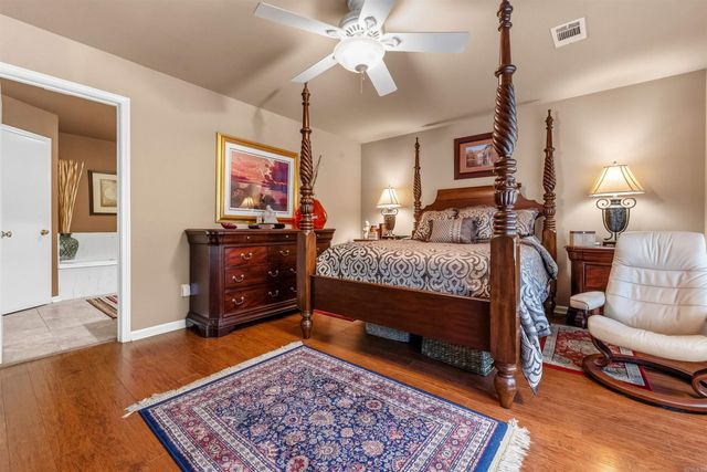 9 E Lake Drive, North Little Rock, AR 72116