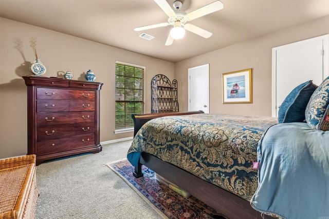 9 E Lake Drive, North Little Rock, AR 72116