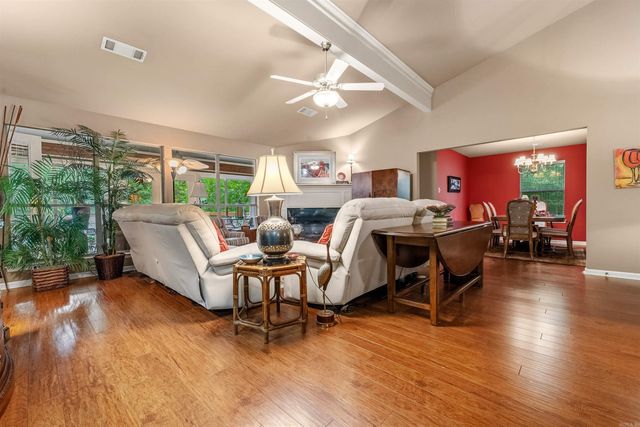 9 E Lake Drive, North Little Rock, AR 72116