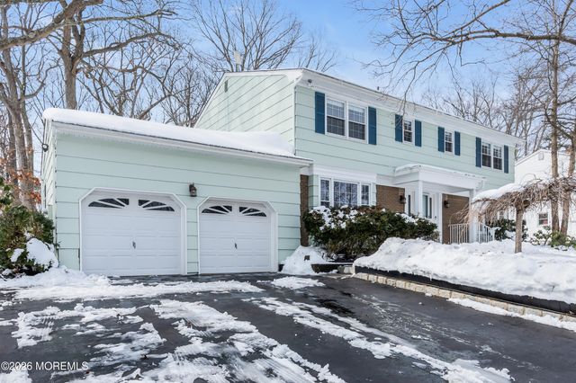 7 Friar Lane, Manalapan, NJ 07726