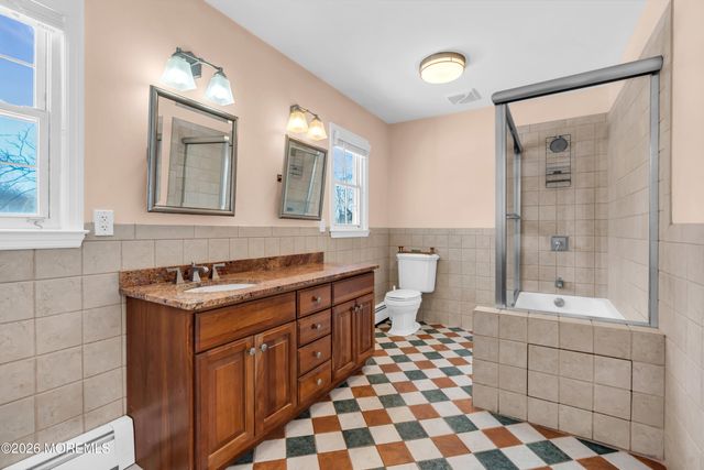 7 Friar Lane, Manalapan, NJ 07726